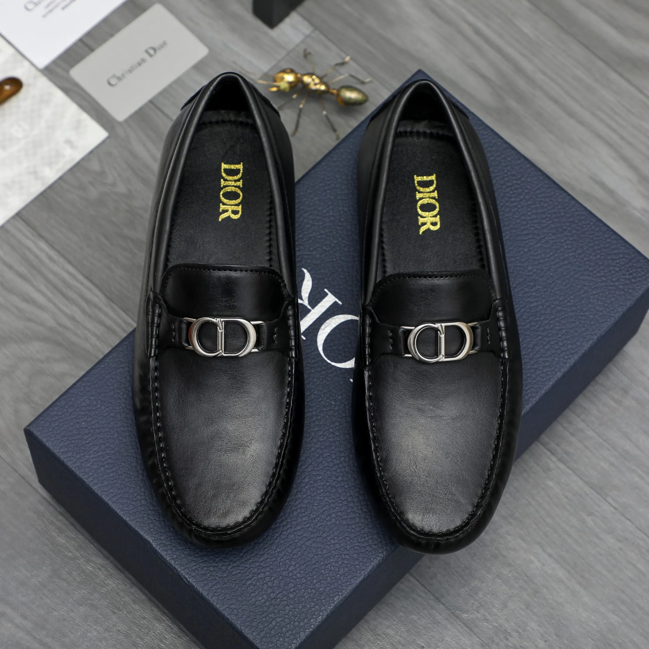 Men's shoes 💰p420 Product trademark: Dior "Dior" casual slip-on men's shoes Regular size: 38-44 Product materials: Selected high-quality cowhide upper, sheepskin lining, rubber outsole